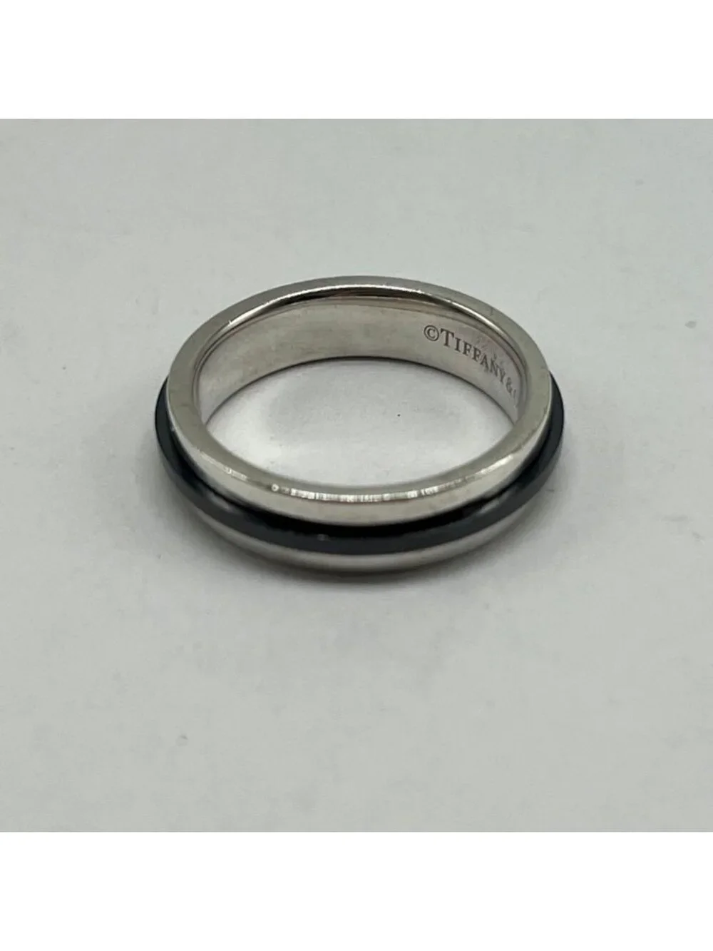 Tiffany & Co T Two Ring TI